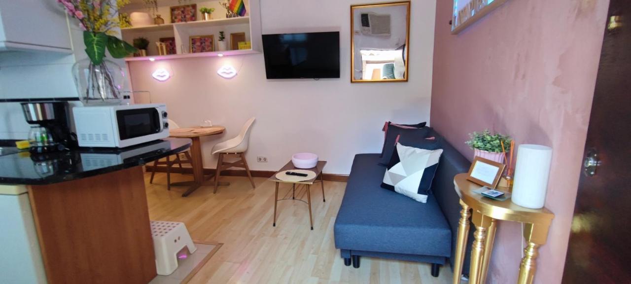 Mini Loft En Calle Amparo Madrid Exterior photo